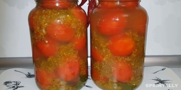 Pickled tomatoes