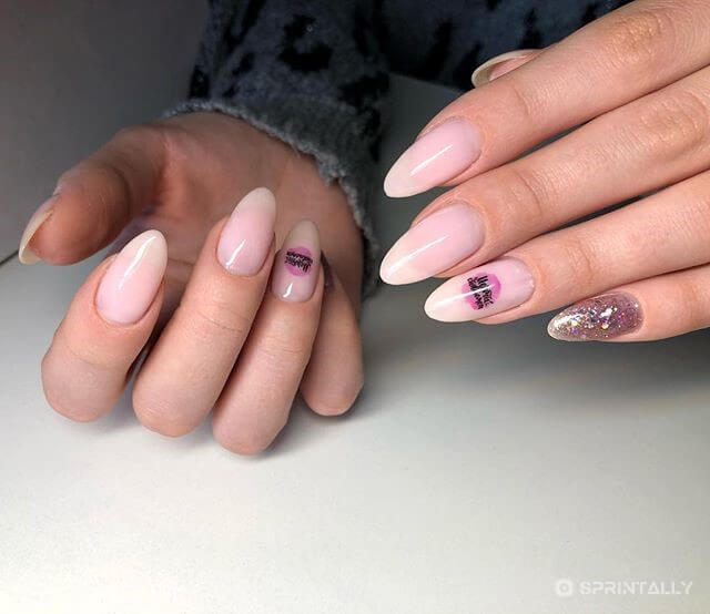 Trendy manicure for summer