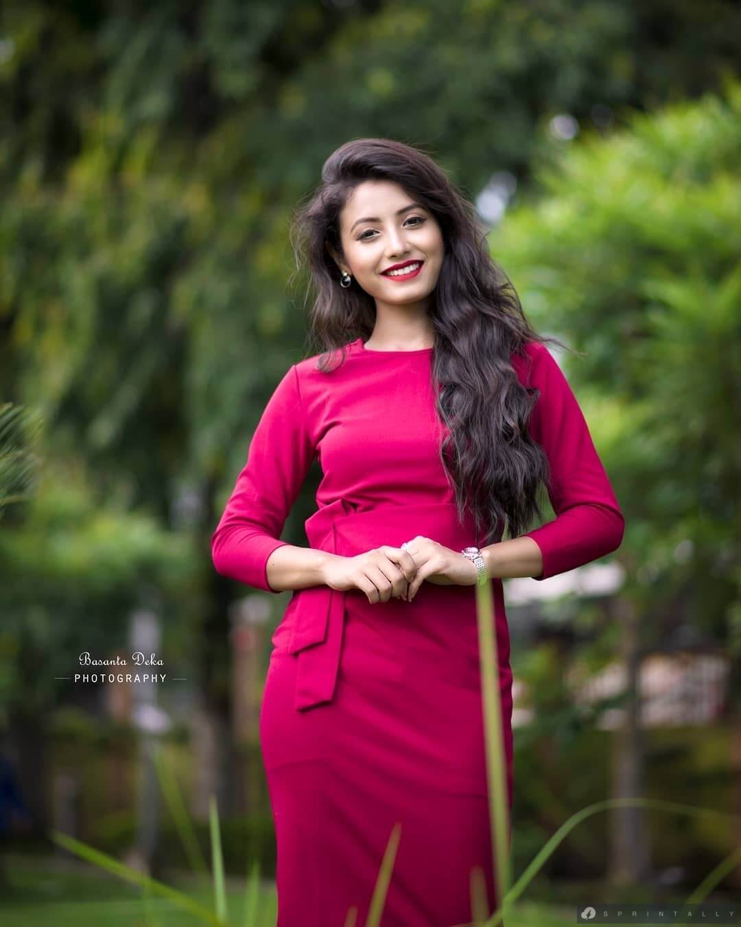 Surabhi Das 2