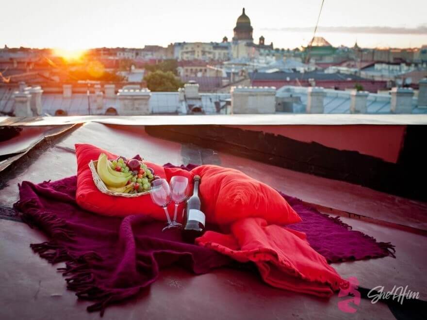 Meal on the roof