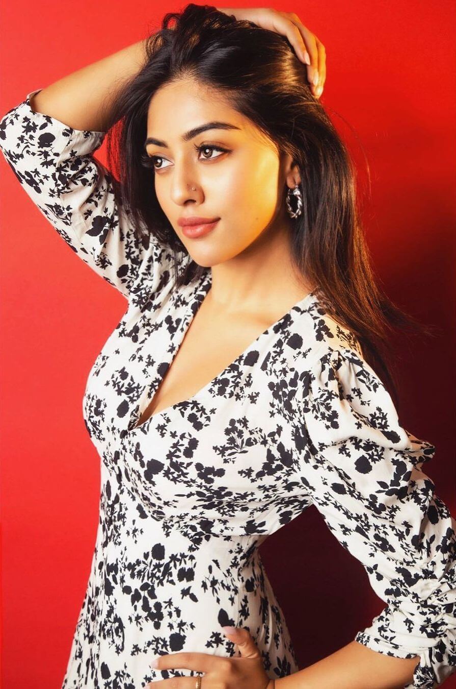 Anu Emmanuel Giving Pose