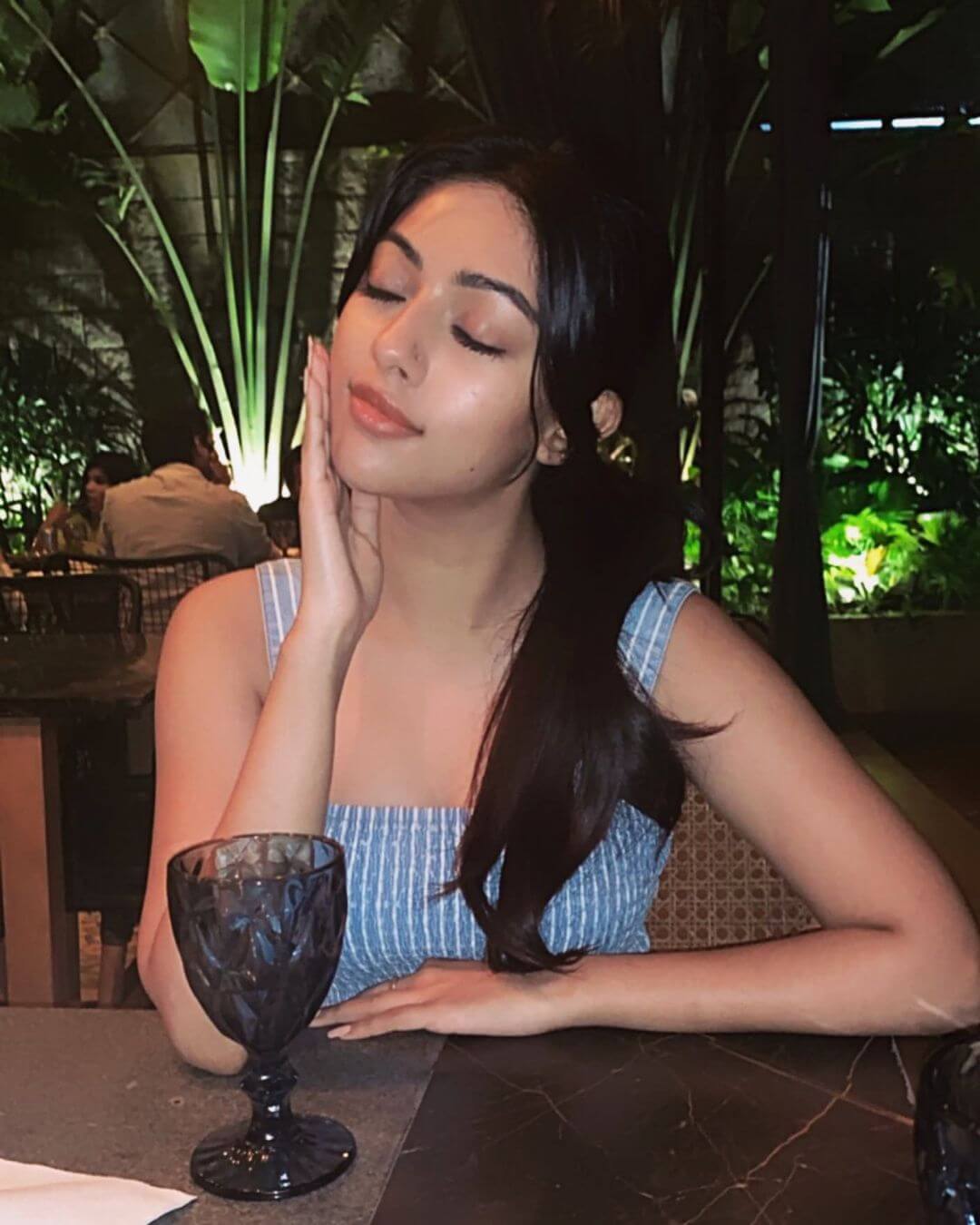 Anu Emmanuel On Restaurant