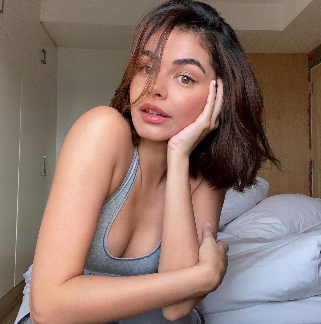 Sexy Janine Gutierrez